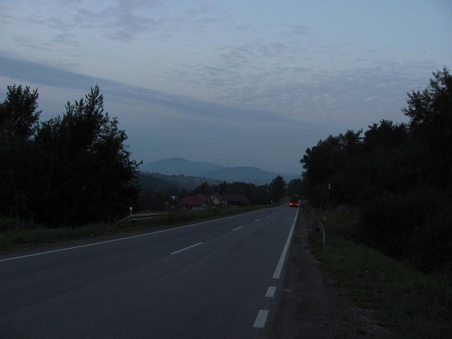 rzut oka na podjazd na Ropską