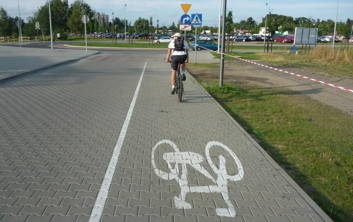 JPbike - pogromca terenu ze ścieżek rowerowych też ładnie korzysta :)
