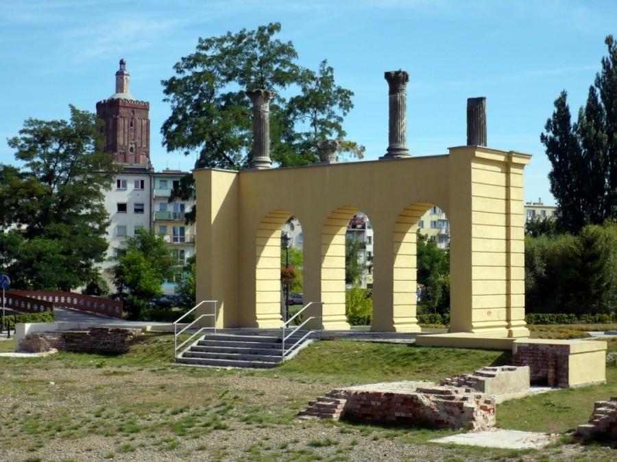 Czekamy na przedstawienie