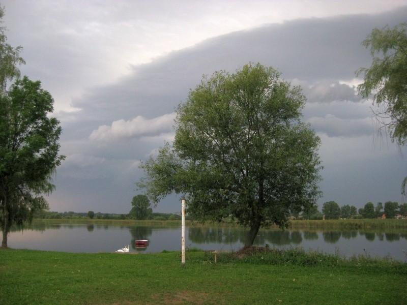 Niebo nad Kłeckiem
