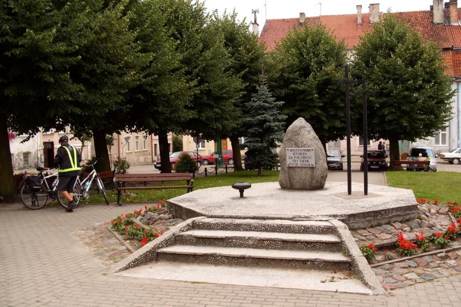Centrum Gniewa i Pomnik Pamięci