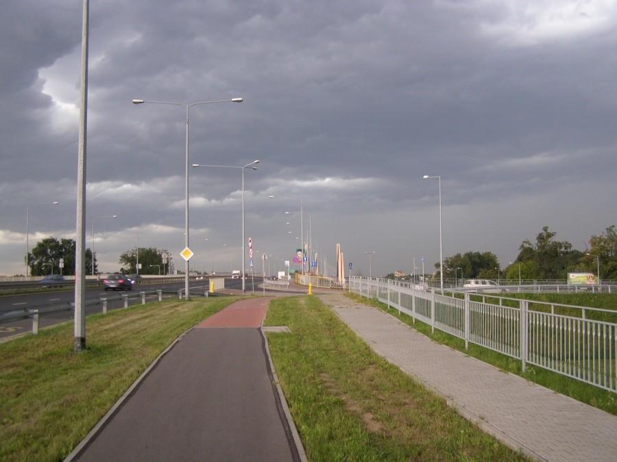 Chmura nad Mostem Mlenijnym