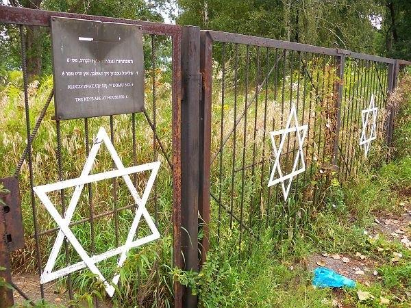 Kirkut w Sochaczewie, jeden z najstarszych w Polsce (z około XV wieku)