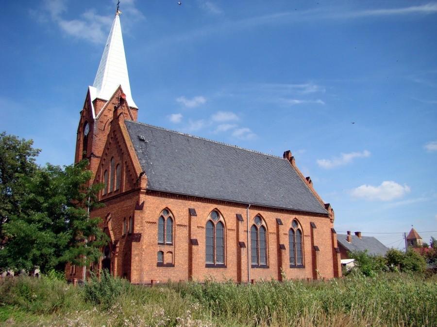 Poewangelicki kościół Trójcy Świętej w Krzepielowie, 1904 r.