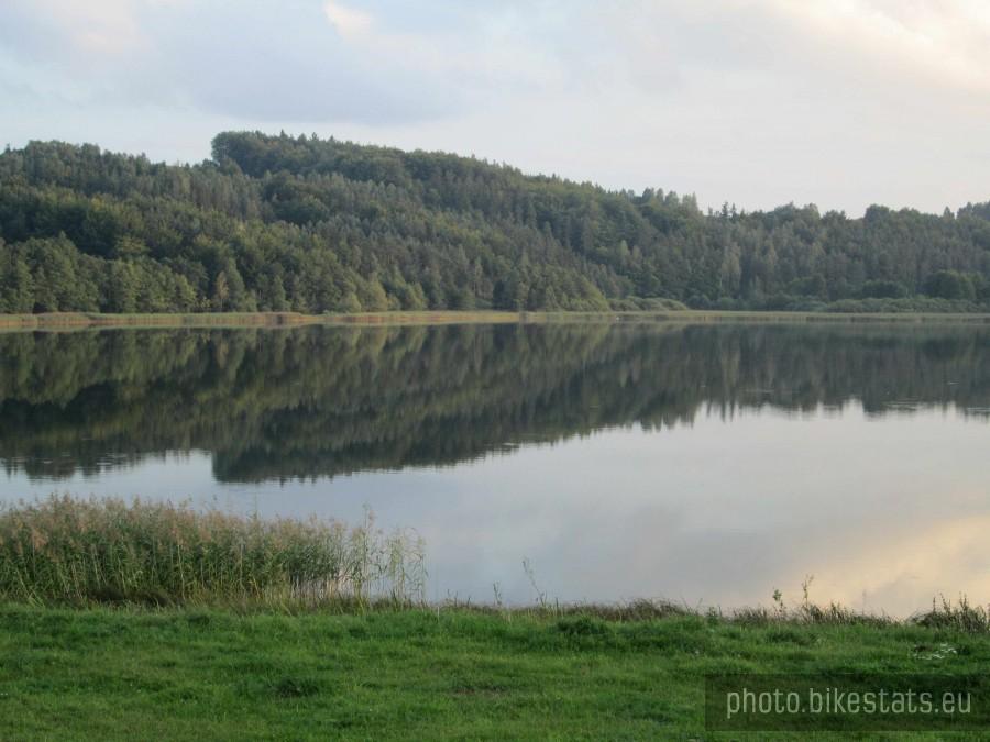 Mniej znane Jezioro Trzebno w Ostrzycach