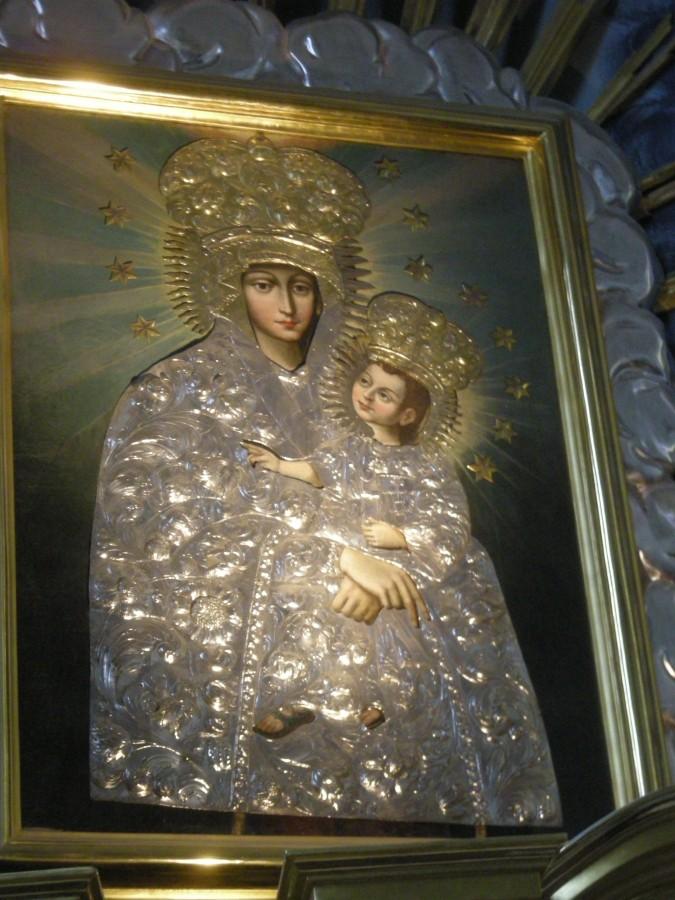 Obraz Matki Boskiej Śnieżnej w kościele Panien Dominikanek w Piotrkowie Tryb.