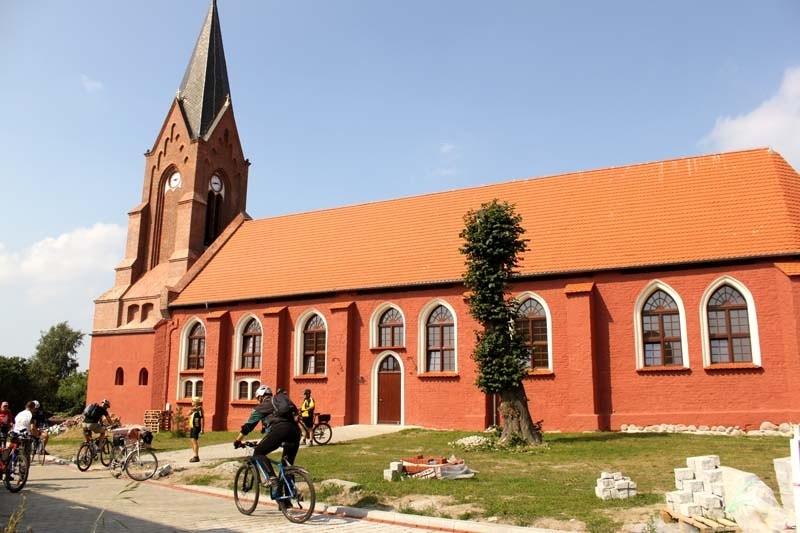 kościół pw Wniebowzięcia NMP w Nowym warpnie