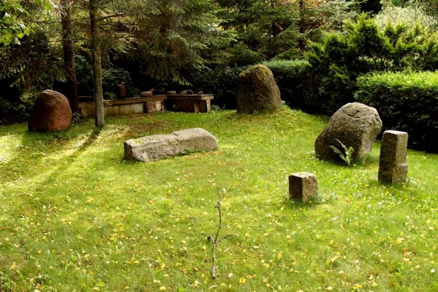 Lapidarium w Żelisławkach