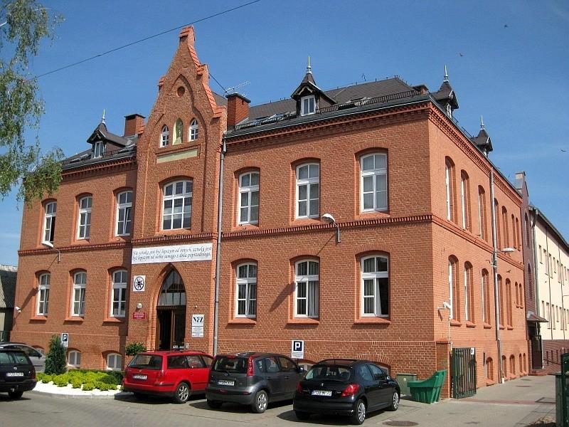 Rogoźno - budynek przychodni
