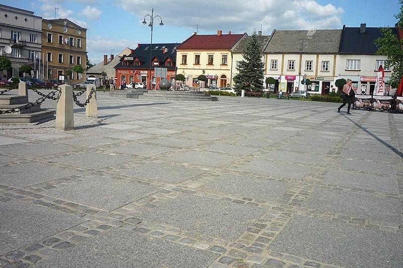 Zrewitalizowany rynek w Kętach