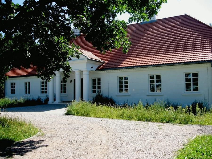 Dworek w Byszewach z XVIII w