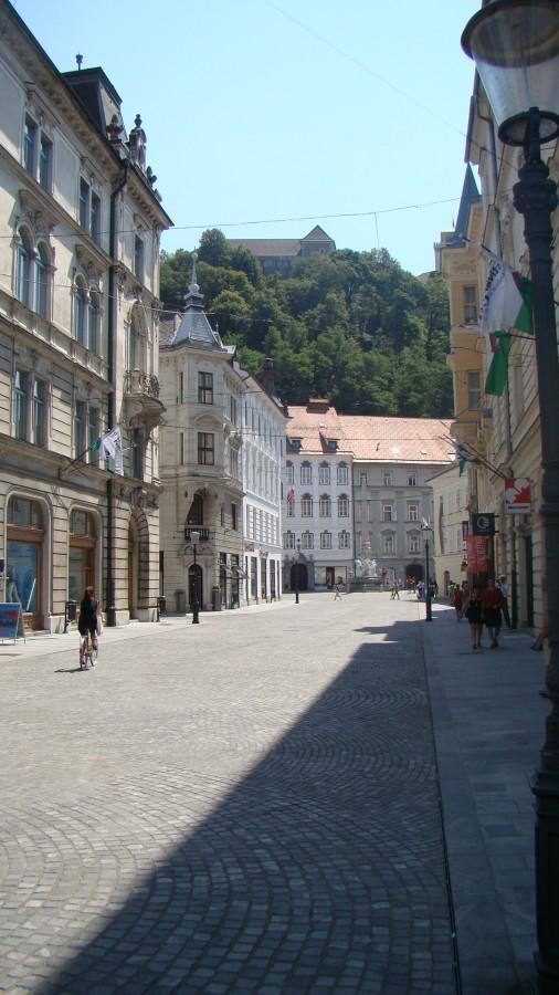 Puste stare miasto