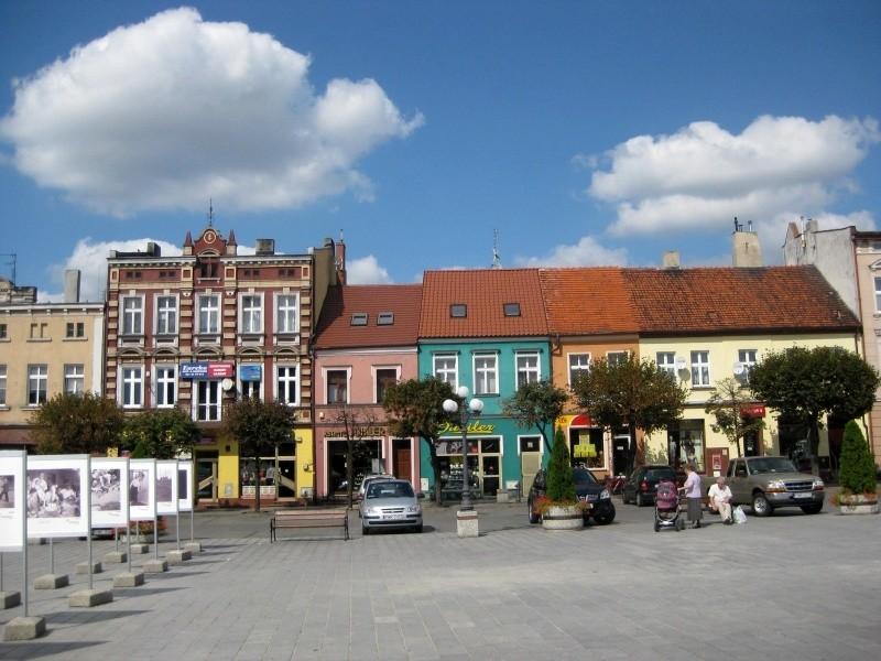 Września - kamienice na Rynku