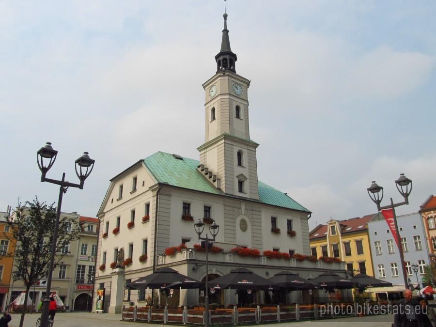 rynek w Gliwicach coraz ładniejszy
