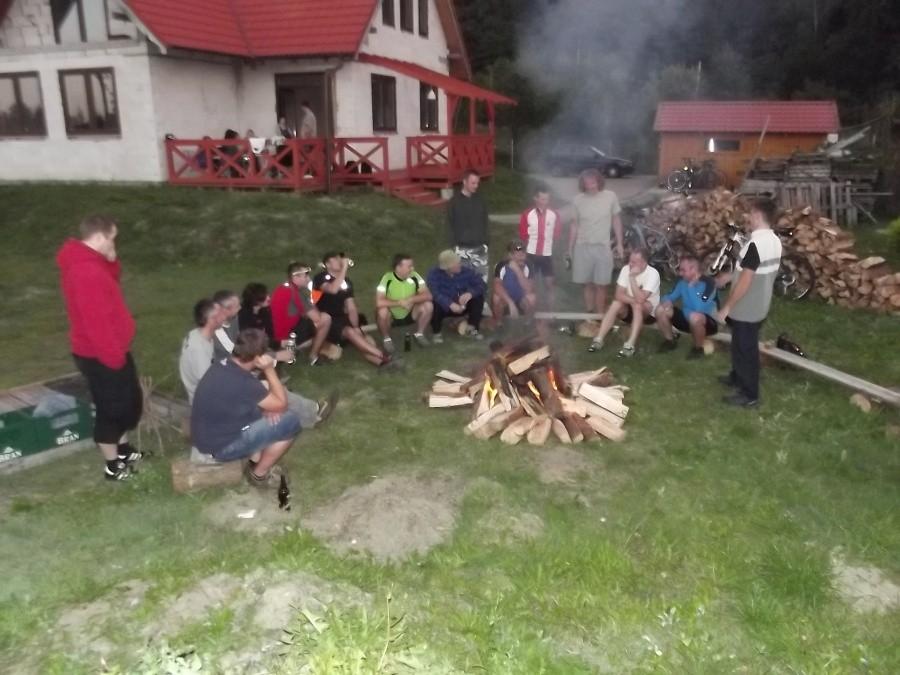 OGNISKO W NADBRZEŻU