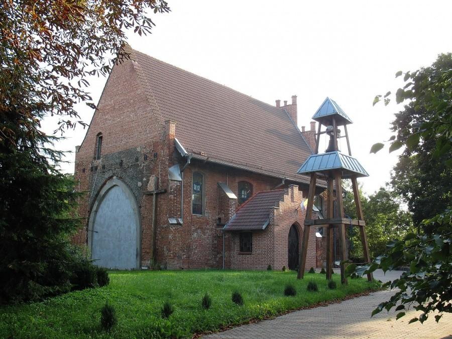 Suchy Dąb - kościół