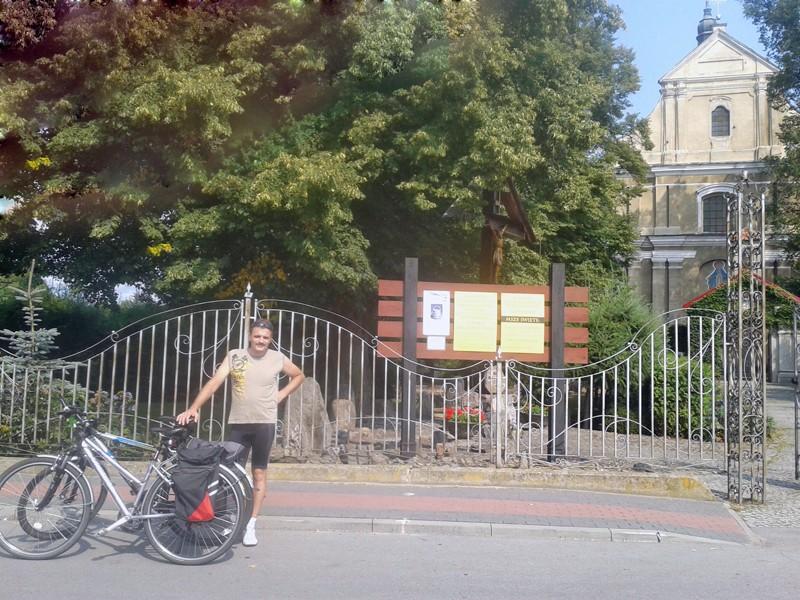 Kościól w Lutomiersku.