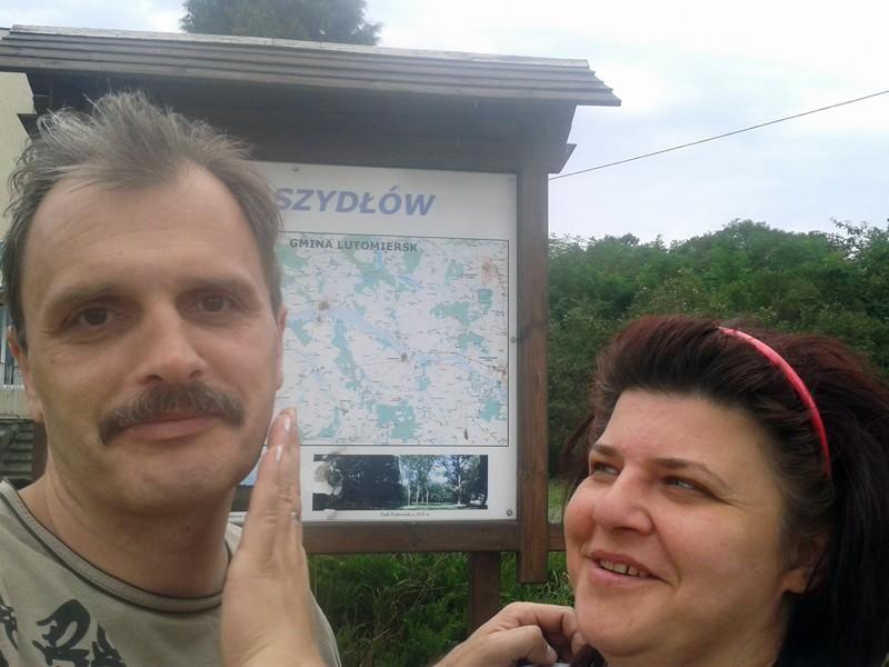 Pozowanie do zdjęcia.