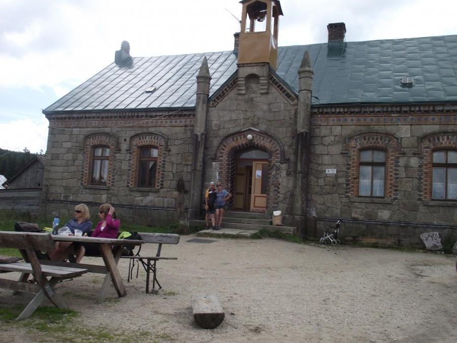 Schroniska ORLE