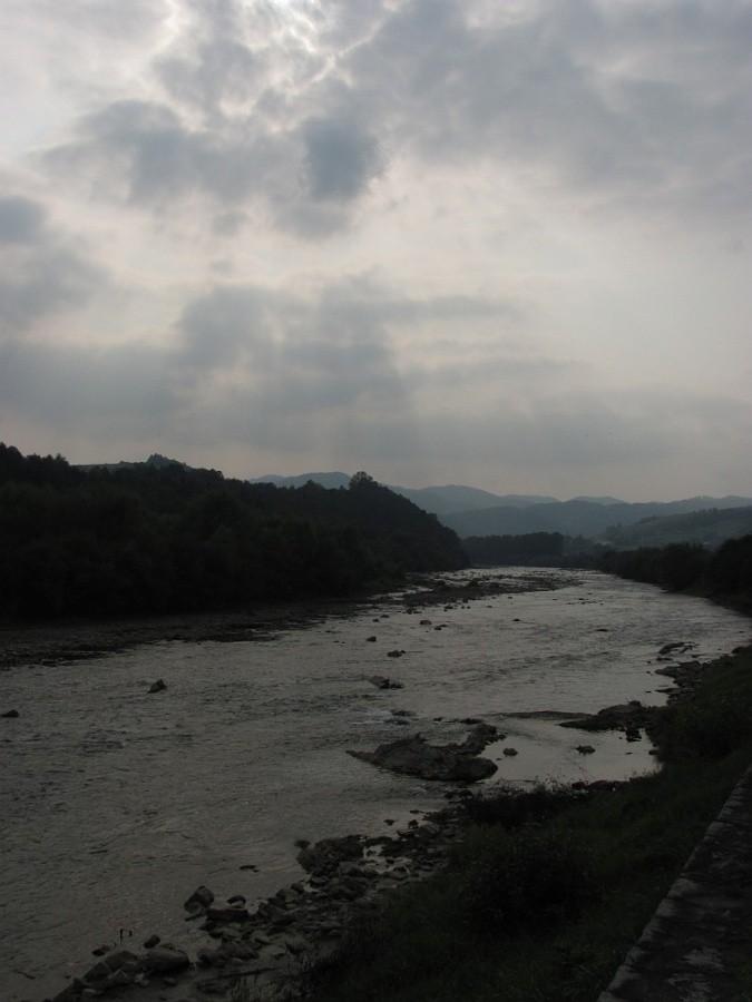 Dunajec za Jazowskiem