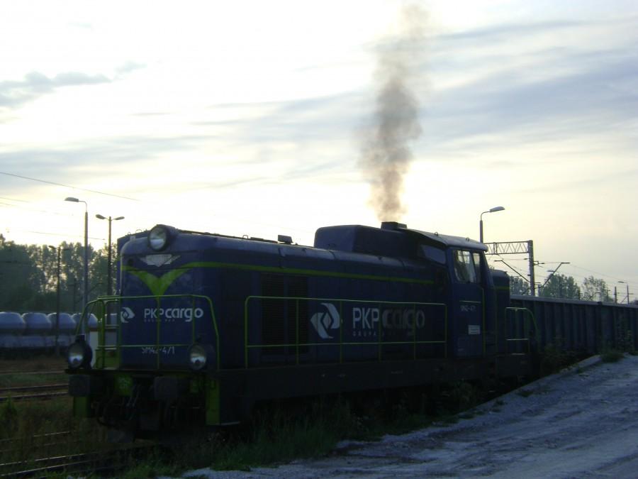 SM42-471 na stacji Tomaszów Maz