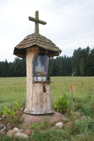 kapliczka na szlaku