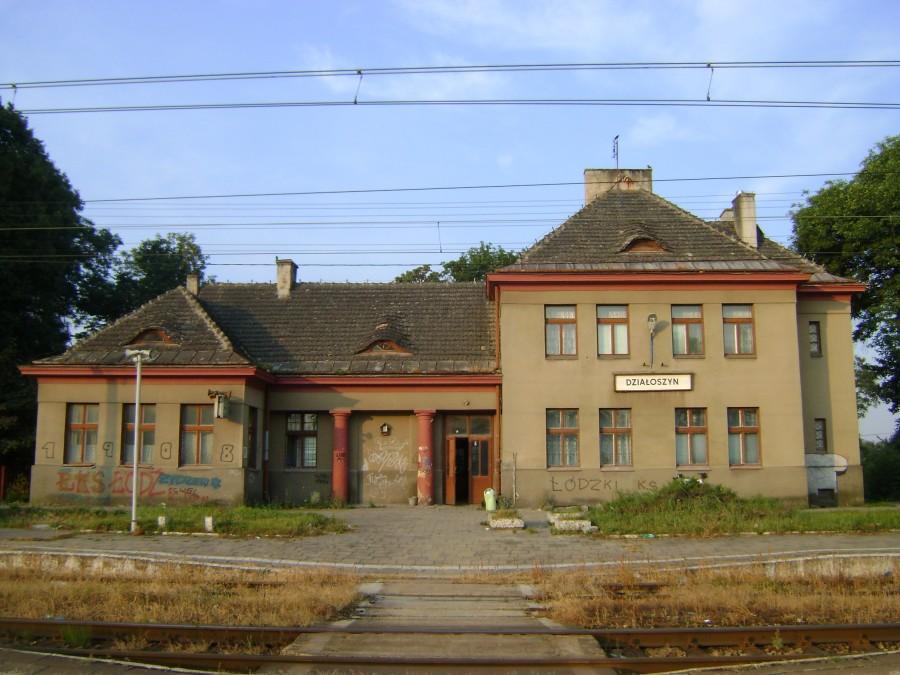 Dworzec PKP w Działoszynie