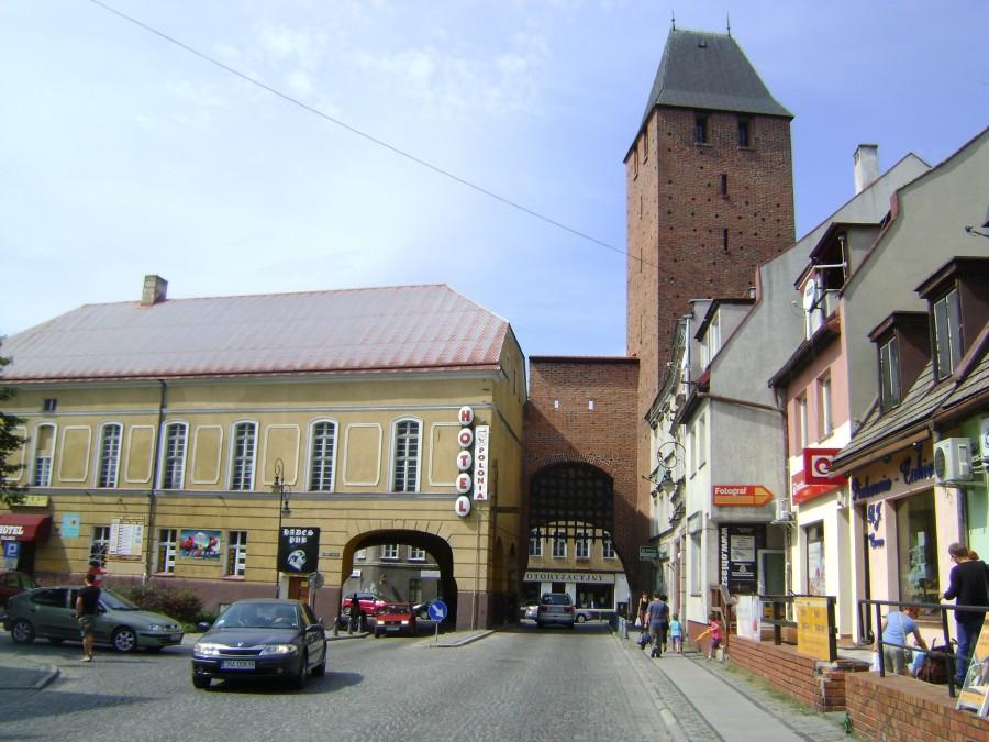 Wejście na starówkę w Namysłowie