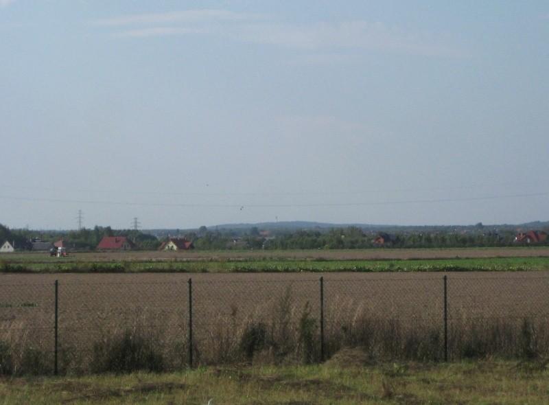 Łowęcin - widok na Dziewiczą Górę