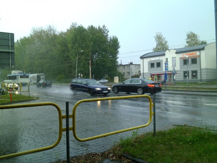 Trochę kropi