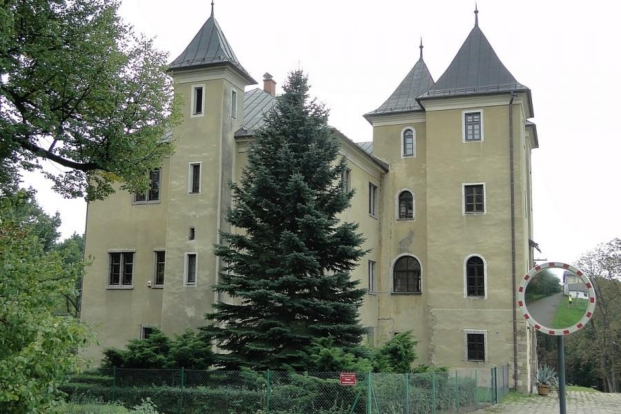 Zamek piastowski w Grodźcu