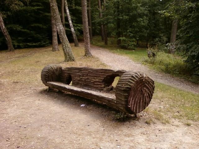 Ławeczka w Łagiewnikach