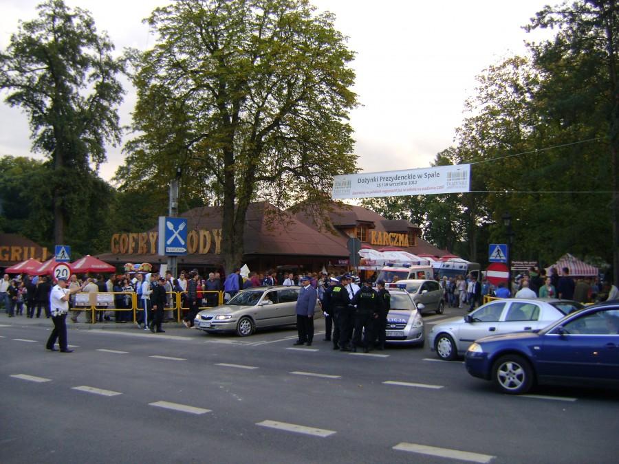 Zatłoczone centrum Spały