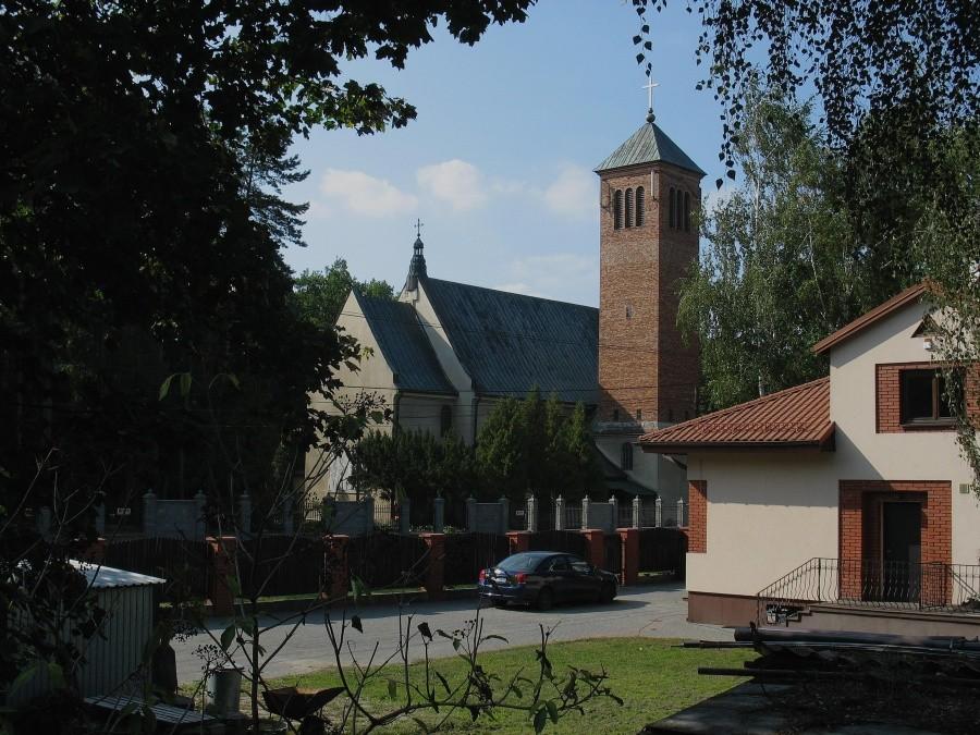 Baniocha - kościół