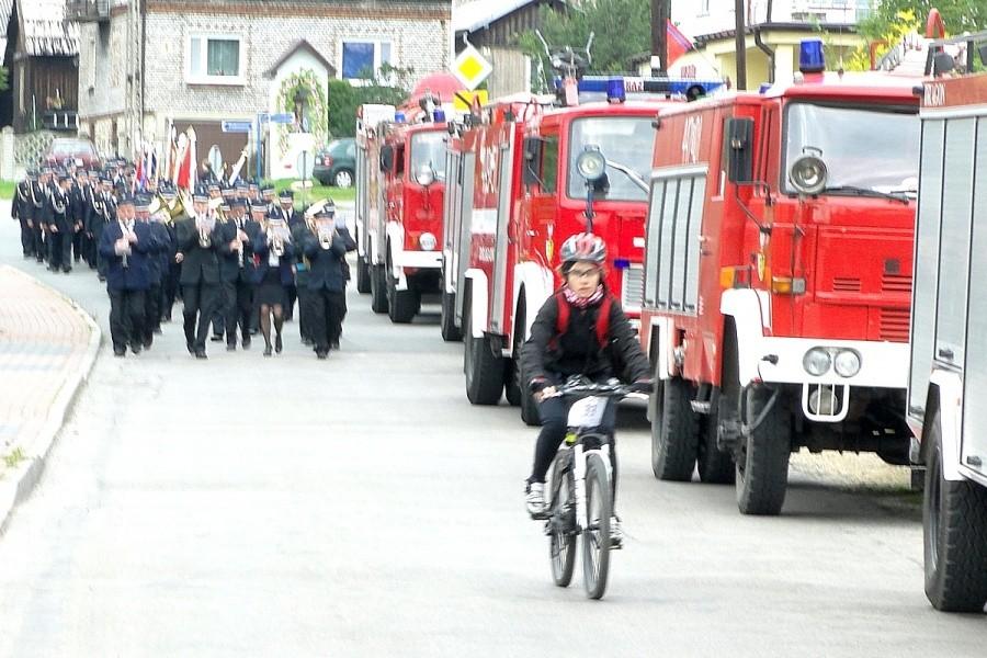 Tymoteuszka rozpoczyna paradę strażaków