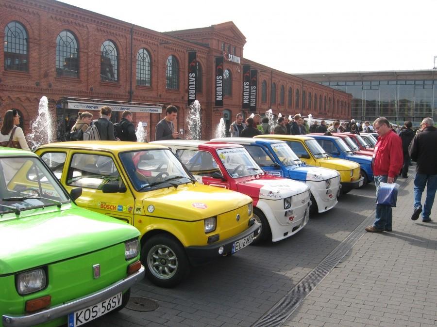 Zlot Maluchów w Manufakturze
