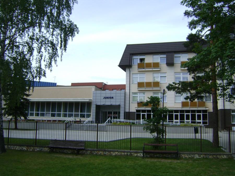 Hotel Junior na terenie Centralnego Ośrodka Sportu w Spale