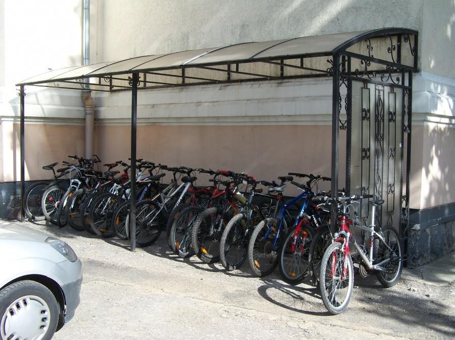 PARKING ROWEROWY PRZY II LO