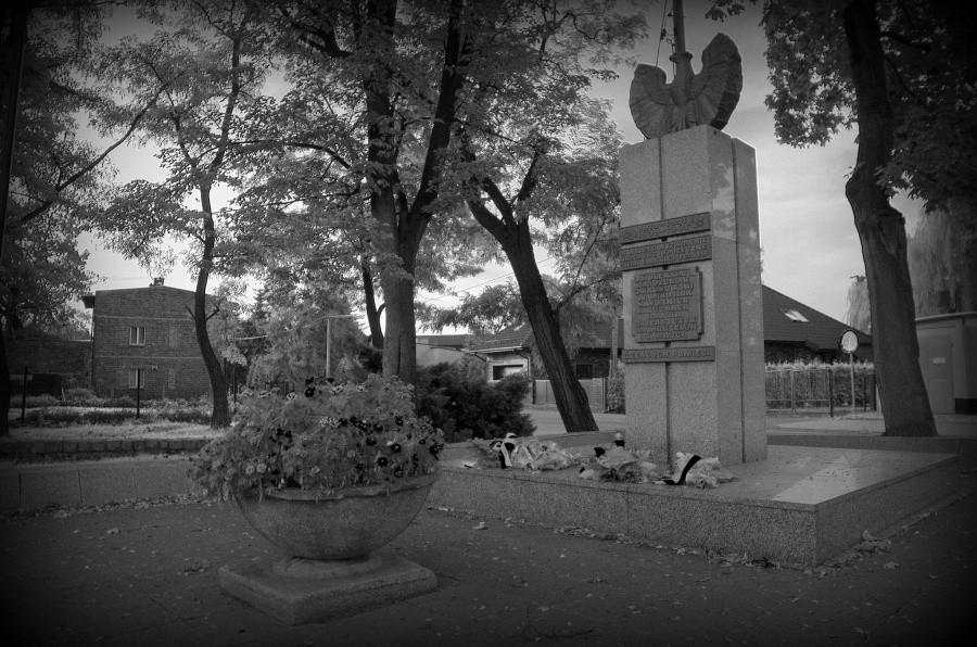 Pomnik w Zabrzy Makoszowach