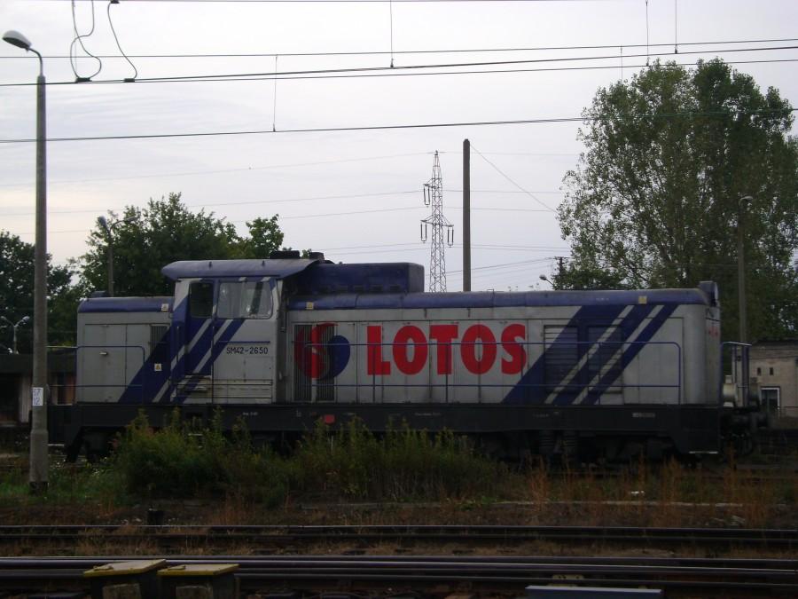 SM42-2650 Lotos Kolej odpoczywa na stacji Tomaszów Mazowiecki