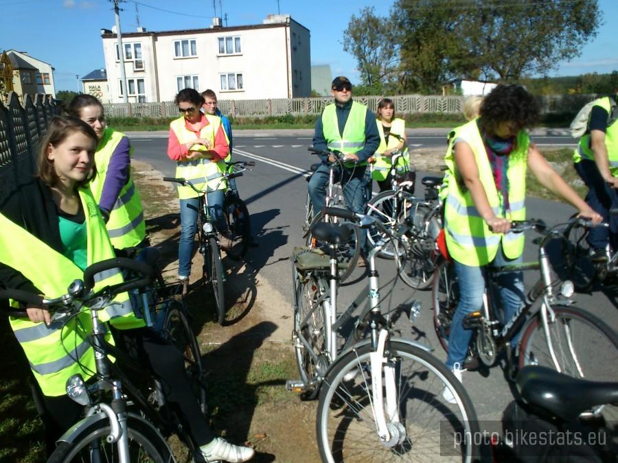 Otwarcie szlaku rowerowego traktem dworków ziemiańskich ziemi lelowskiej