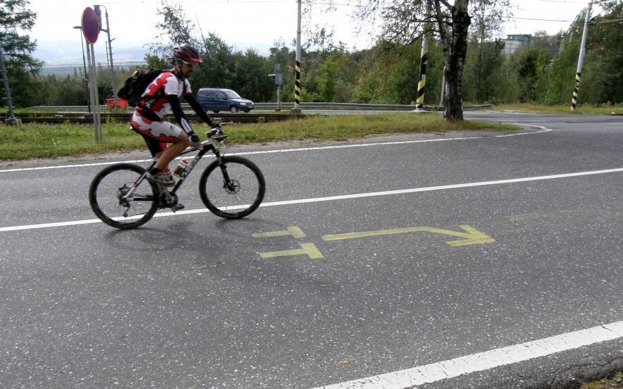 Spory kawał drogi jechaliśmy trasą Tatry Tour. Kiedyś się skuszę ... :)