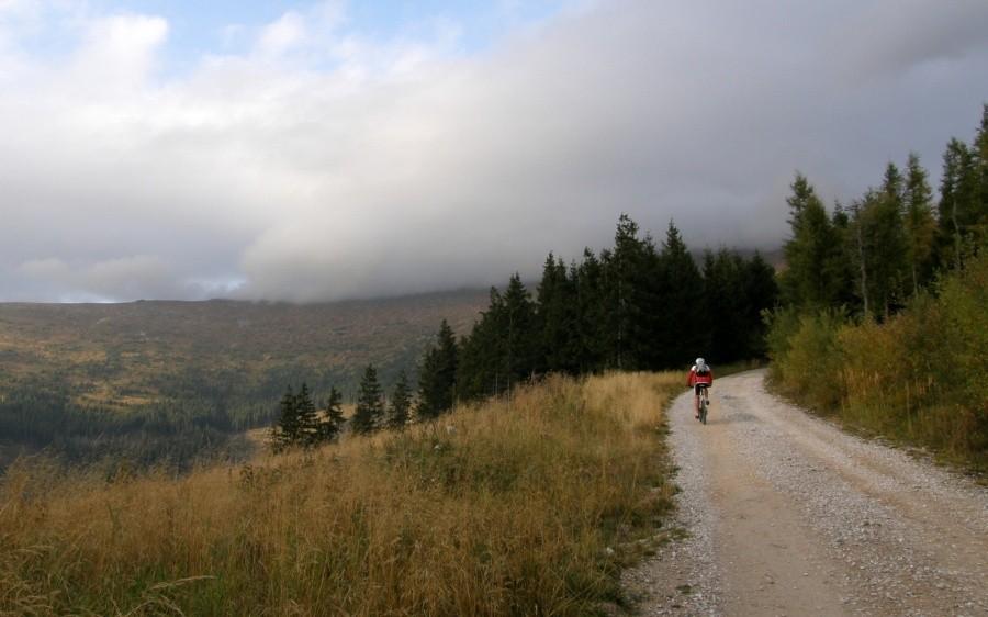 Na wysokości ok 1300 m. Powoli zbliżamy się do chmur :)
