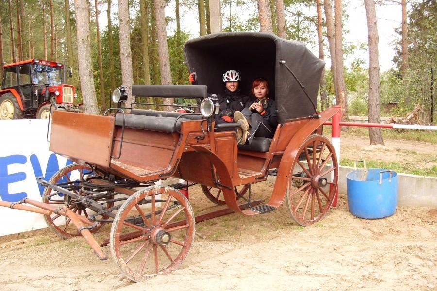 Księżniczki w karocy)))))
