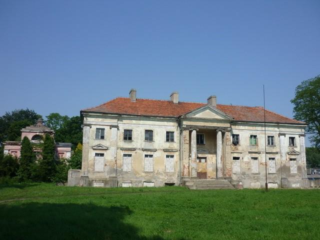 Nawra - pałac Sczanieckich