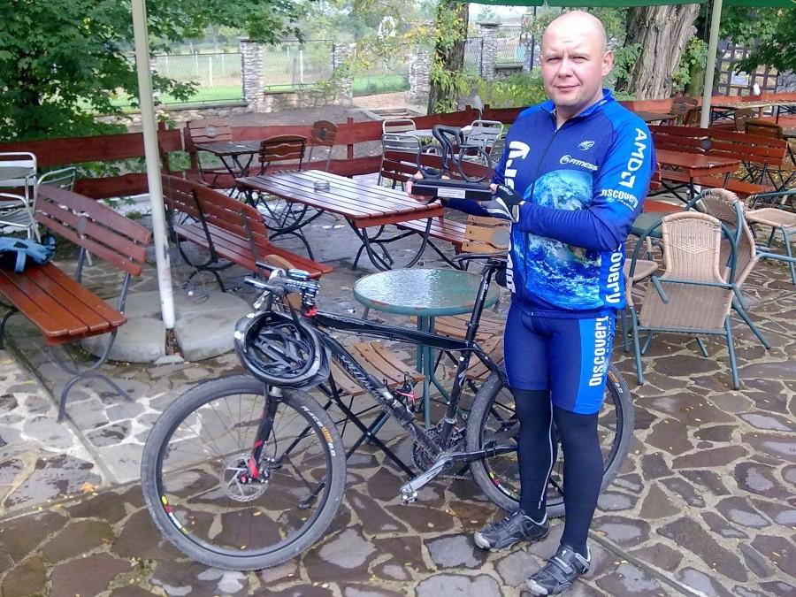 Kulisty z pierwszym kolarskim trofeum w karierze ;)))