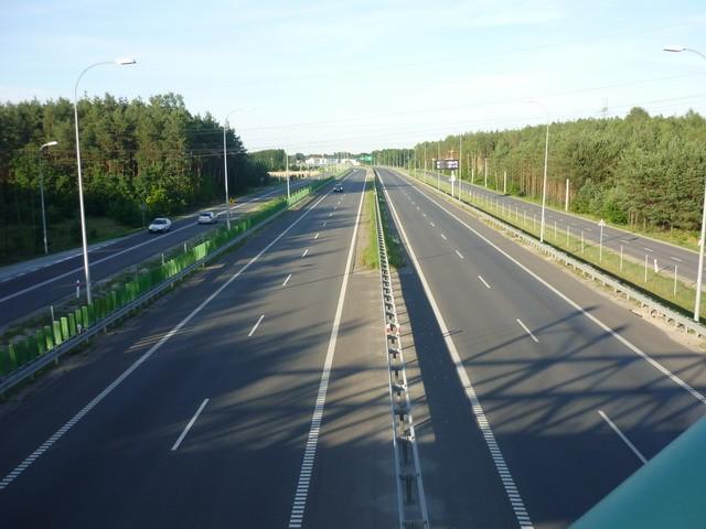 Widok na S5-tkę w kierunku Białych Błót