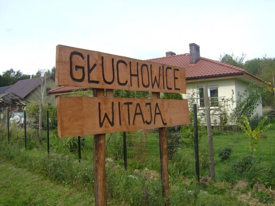Znak powitalny Głuchowic.