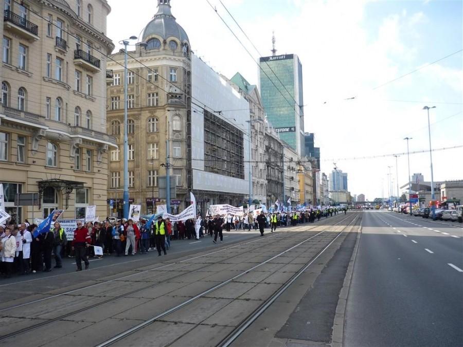 Protest pielęgniarek warszawa aleje jerozolimskie