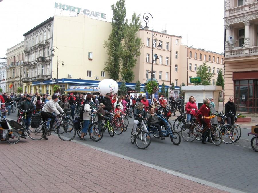 Rowerowa-wycieczka-po-parkach-lodzi